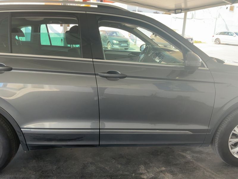 Volkswagen Tiguan 2.0 TDI Advance BlueMotion Tech 2018 – снимка 10