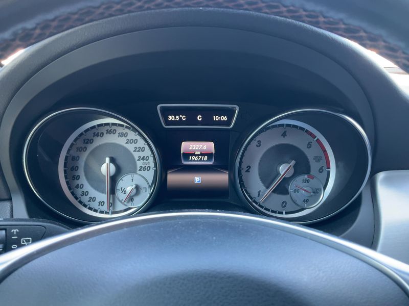 Mercedes-Benz CLA-Klasse CLA 200 Shooting Brake AMG Line — zdjęcie 13