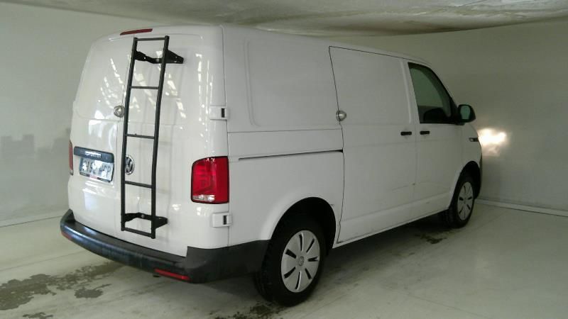 Volkswagen T6 Transporter 2.0 TDI Kasten FWD — zdjęcie 5