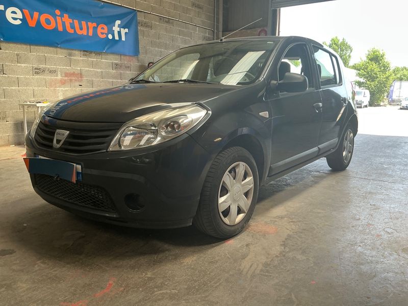 Dacia Sandero 1.5 dCi Ambiance 2011 – снимка 1