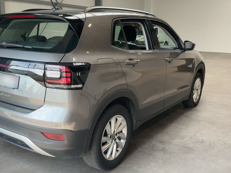 Volkswagen T-Cross 1.6 TDI Style 2020 – снимка 8