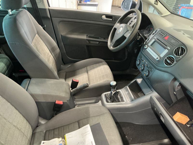 Volkswagen Golf V Plus 2.0 TDI Tour — zdjęcie 3