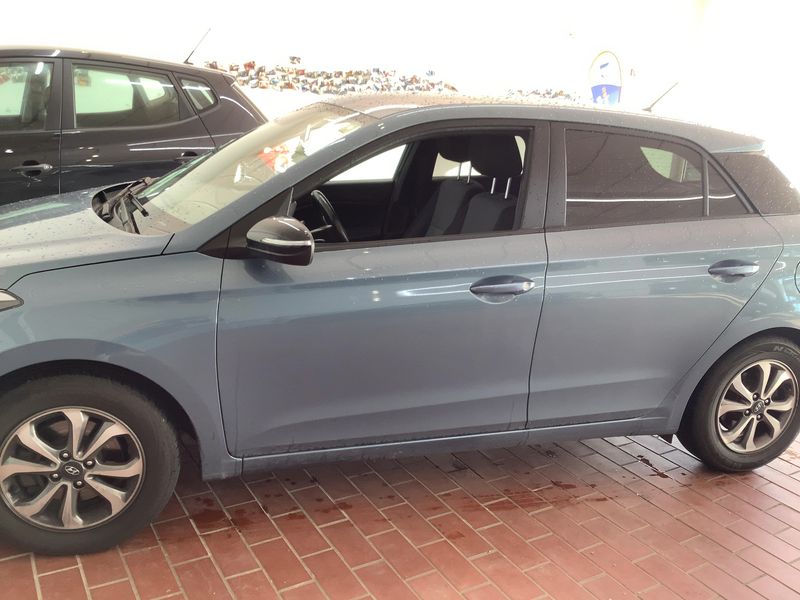Hyundai i20 1.0 TDGI Passion — zdjęcie 4