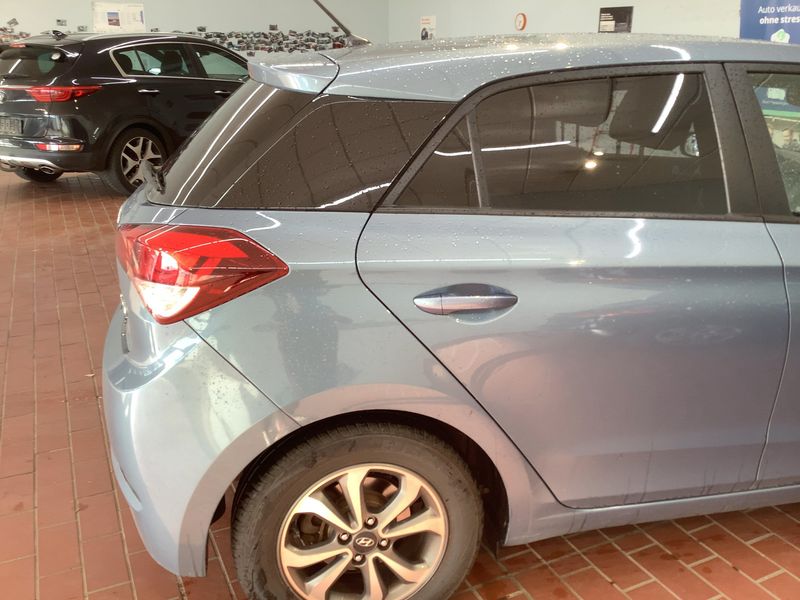 Hyundai i20 1.0 TDGI Passion — zdjęcie 6