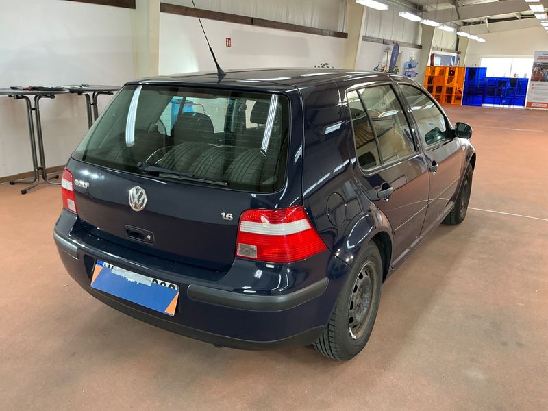 Volkswagen Golf IV 1.6 Champ — zdjęcie 2