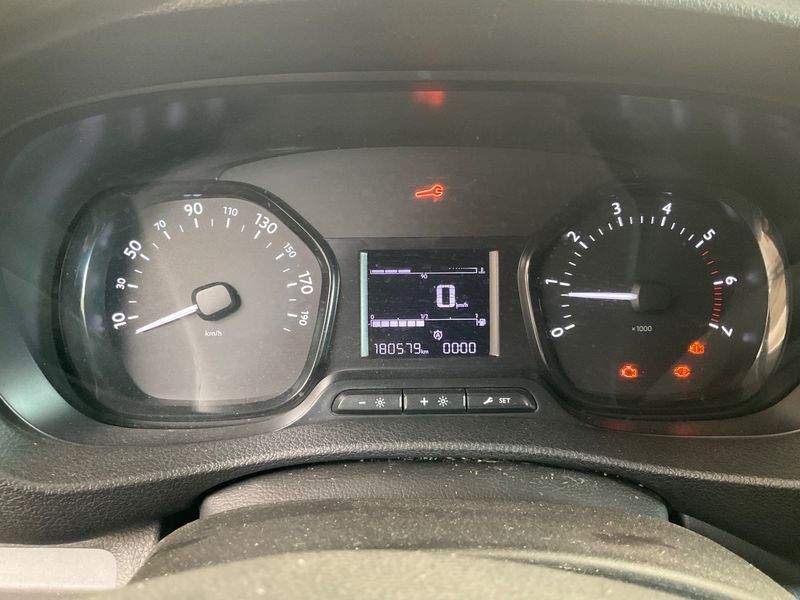 Toyota ProAce 1.5 D-4D L1 Kasten — zdjęcie 13