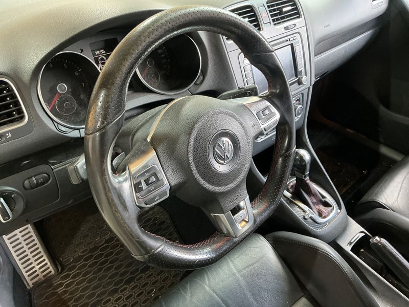 Volkswagen Golf VI 2.0 TSI GTI 2009 – снимка 32