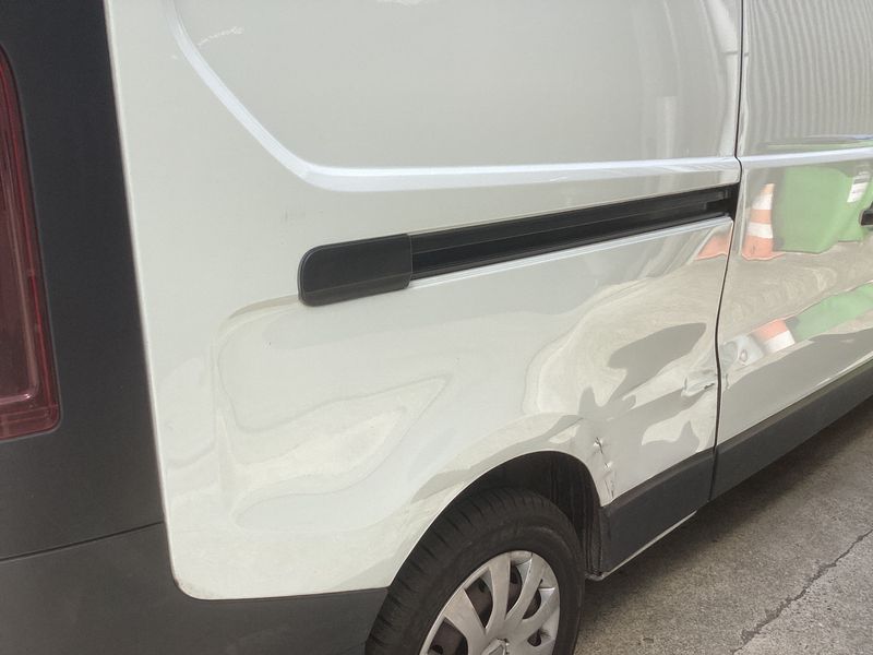 Renault Trafic 1.6 dCi L2H1 2,9t Komfort 2018 – снимка 24