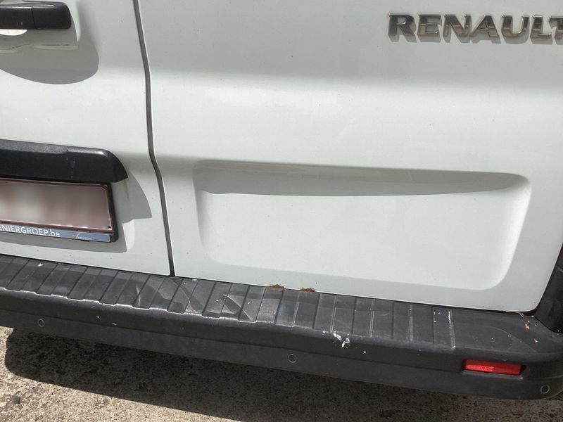 Renault Trafic 1.6 dCi L2H1 2,9t Komfort 2018 – снимка 45