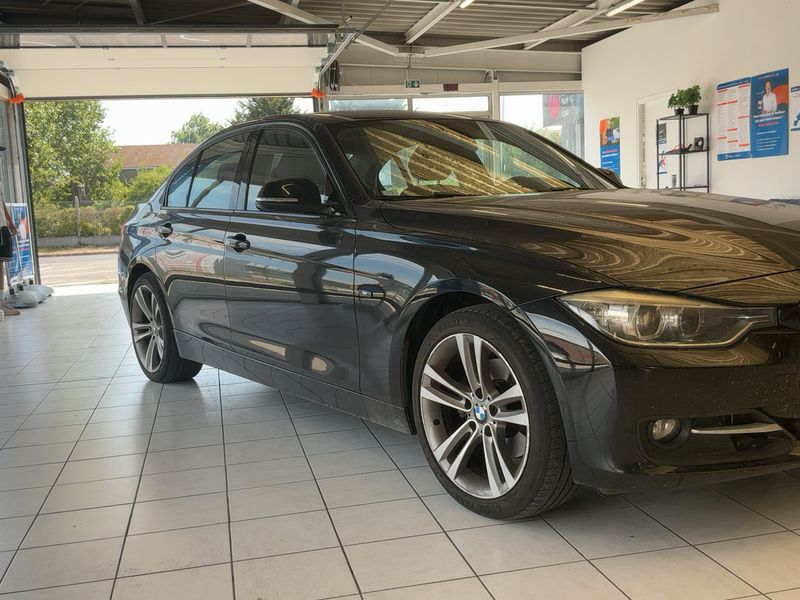 BMW 3er 320d Sport — zdjęcie 8
