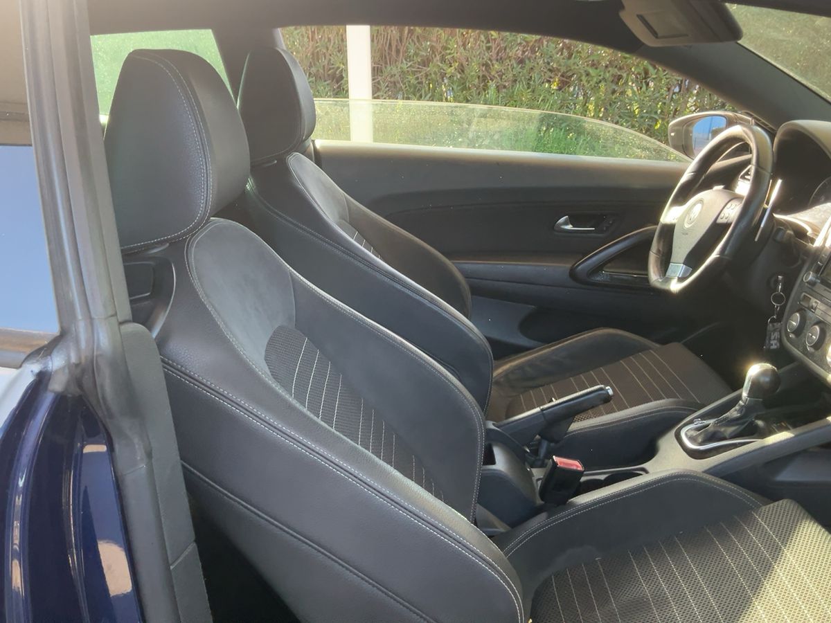 Volkswagen Scirocco 2009 — photo 17
