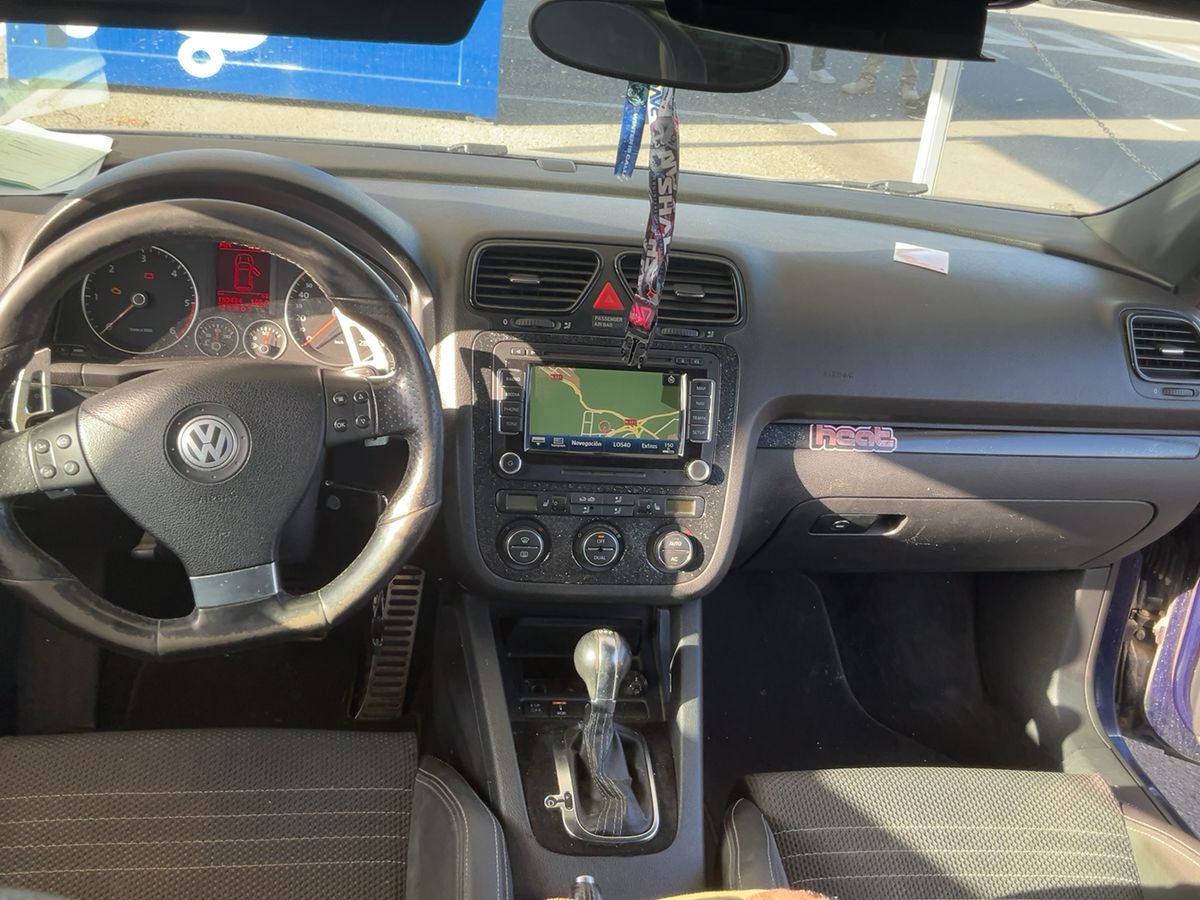 Volkswagen Scirocco 2009 — photo 18