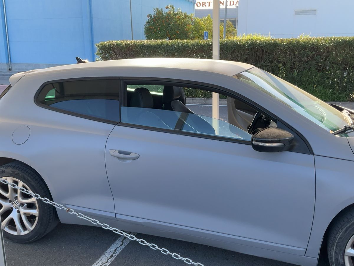 Volkswagen Scirocco 2009 — photo 11