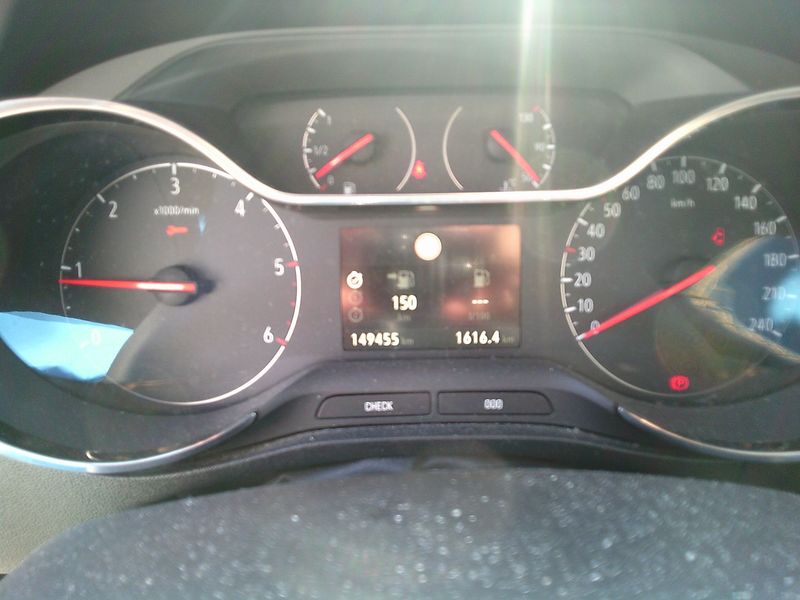 Opel Crossland X 1.5 CDTI INNOVATION — zdjęcie 12