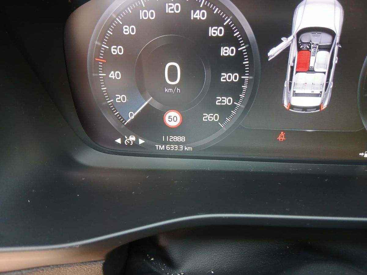 Volvo XC40 2.0 T4 R-Design AWD