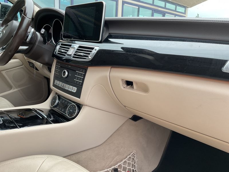 Mercedes-Benz CLS-Klasse CLS 400 CGI 2016 – снимка 22
