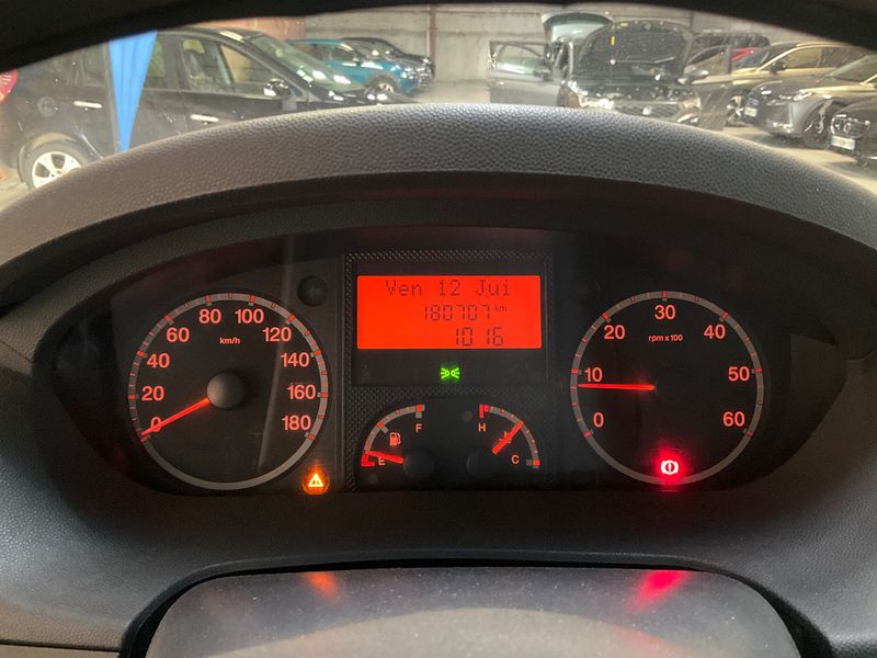 Fiat Ducato 2.3 JTD 120 — zdjęcie 4