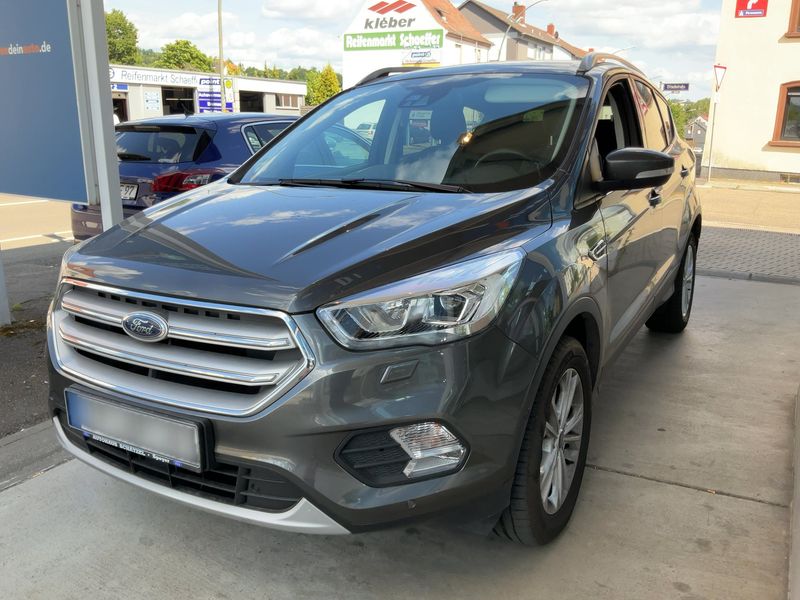 Ford Kuga 1.5 EcoBoost Titanium