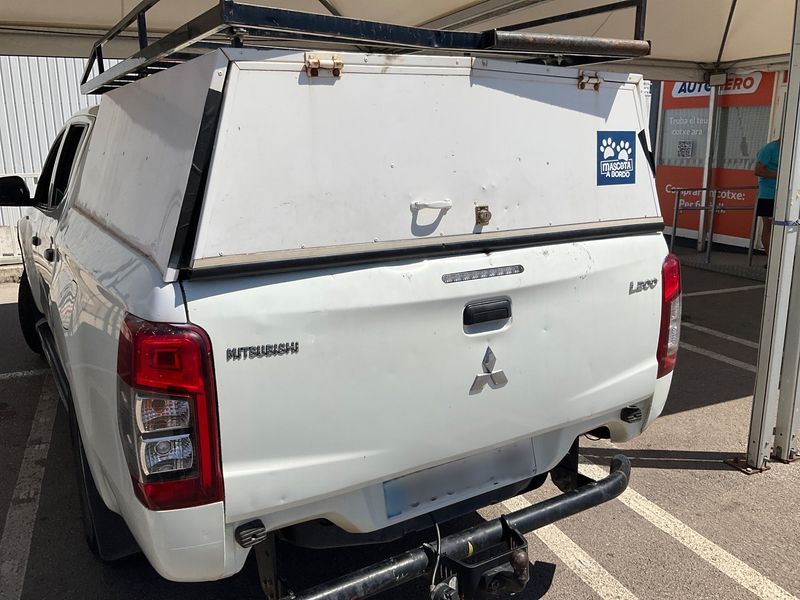 Mitsubishi L 200 2.2 DI-D Doppelkabine 4WD 2021 – снимка 46