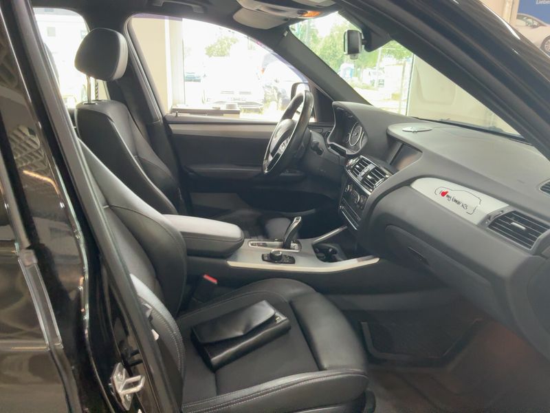 BMW X3 xDrive 20i — zdjęcie 11