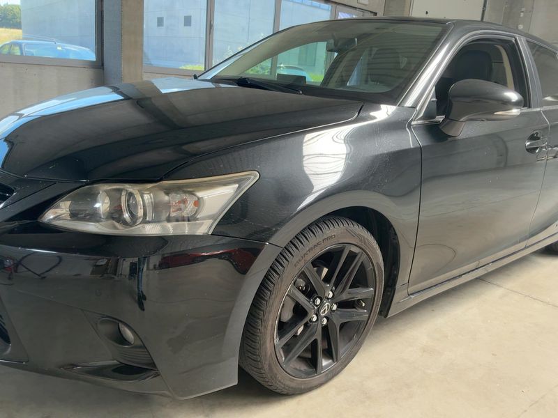 Lexus CT-Serie CT 200h Dynamic — zdjęcie 2