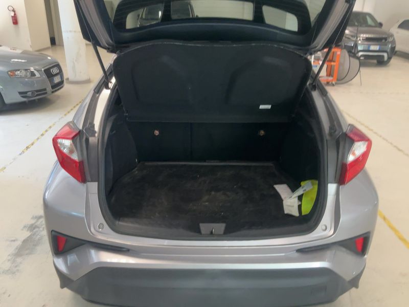 Toyota C-HR 1.8 Hybrid Trend — zdjęcie 10
