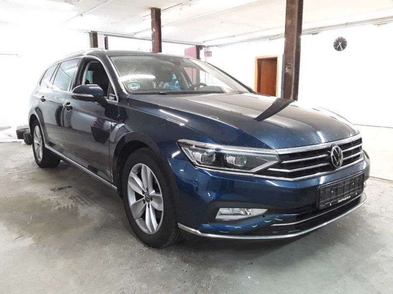 Volkswagen Passat 2022