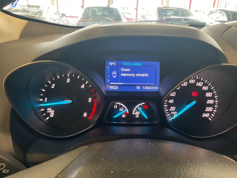 Ford Kuga 2.0 TDCi Titanium 2013 – снимка 19