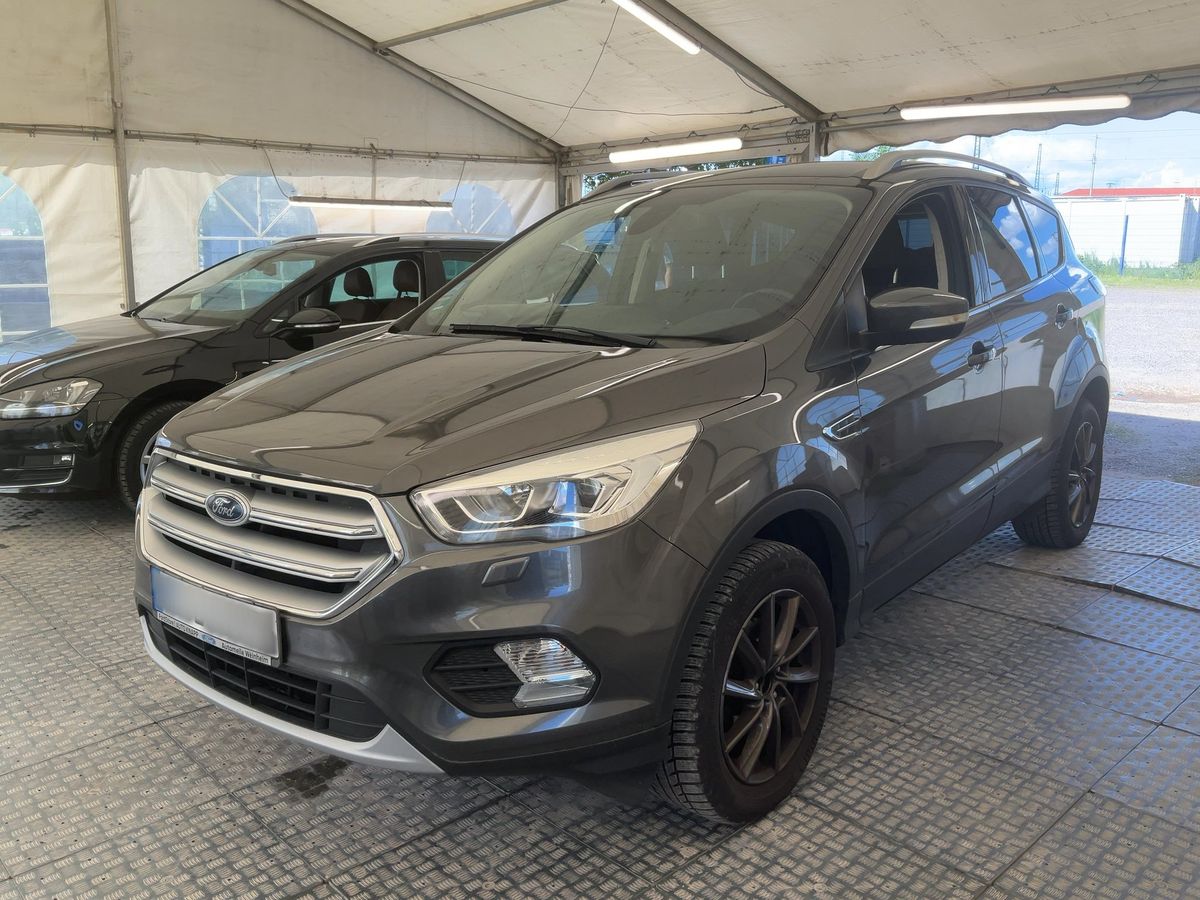Ford Kuga 2017 — photo 1