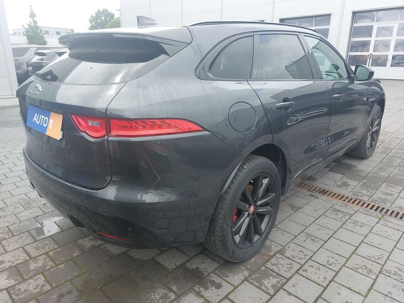 Jaguar F-Pace 30d AWD — zdjęcie 5