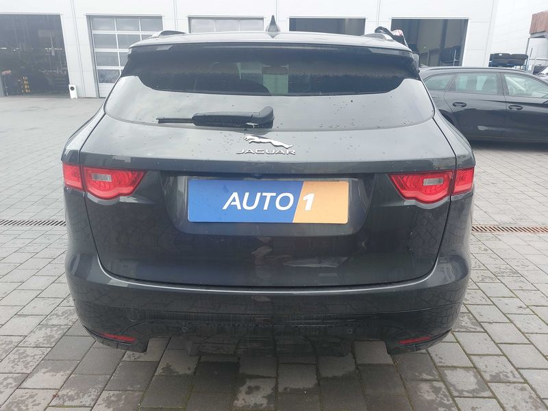 Jaguar F-Pace 30d AWD — zdjęcie 4