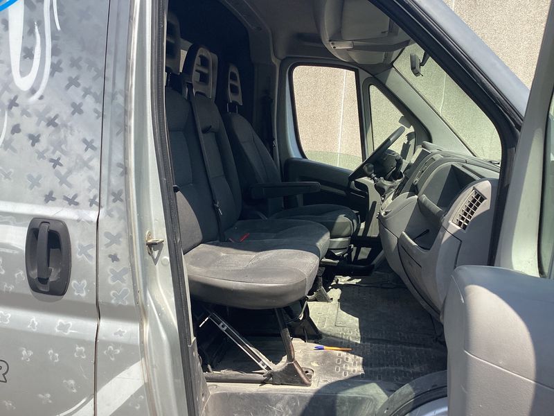 Peugeot Boxer 2.2 HDi — zdjęcie 11