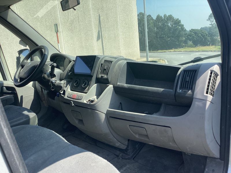 Peugeot Boxer 2.2 HDi — zdjęcie 12