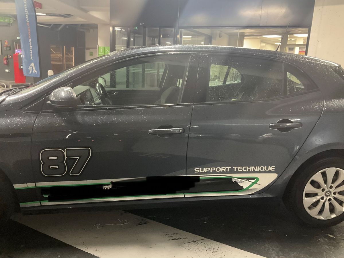 Renault Megane 2019 — photo 5