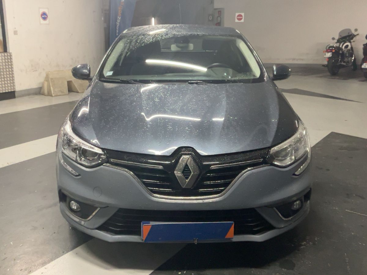 Renault Megane 2019 — photo 15