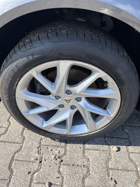 Cupra Formentor 1.4 e-HYBRID — zdjęcie 23
