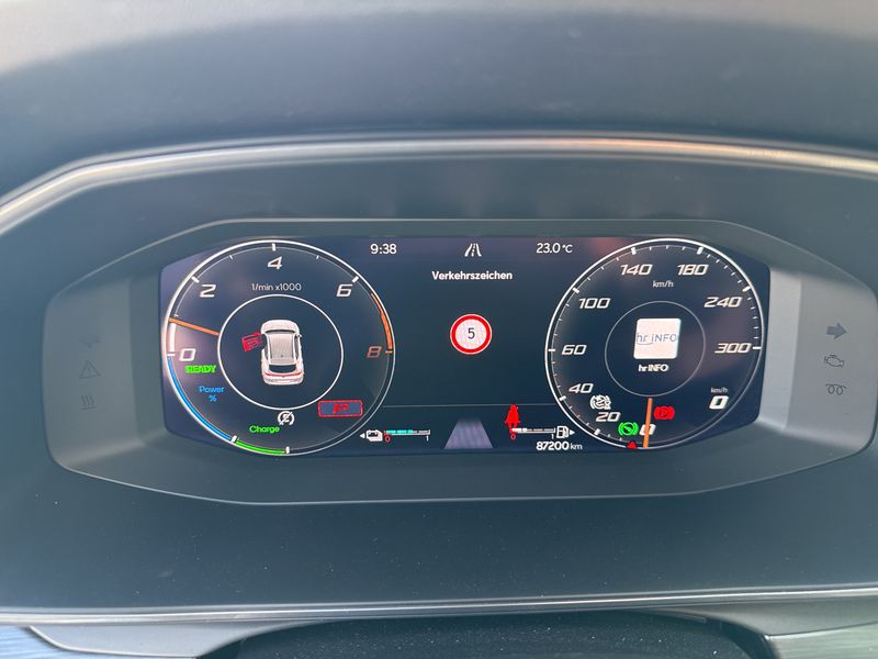 Cupra Formentor 1.4 e-HYBRID — zdjęcie 12