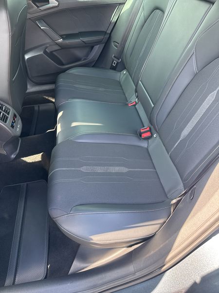 Cupra Formentor 1.4 e-HYBRID — zdjęcie 17
