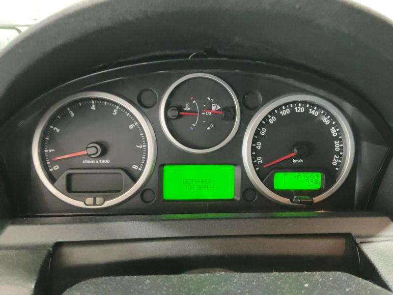 Land Rover Range Rover Sport 4.2 V8 Supercharged — zdjęcie 13