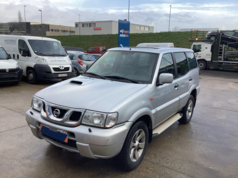 2003 Nissan Terrano