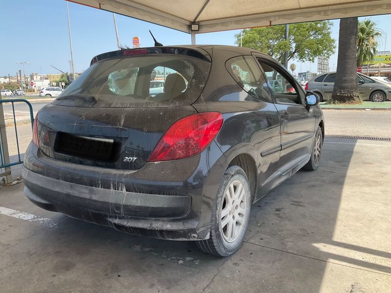 Peugeot 207 1.4 HDi Urban 2007 – снимка 2