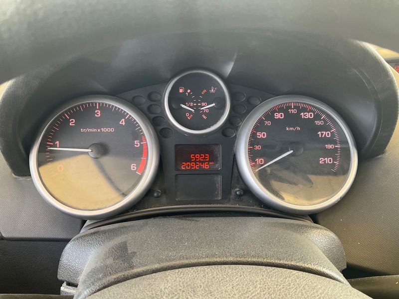 Peugeot 207 1.4 HDi Urban 2007 – снимка 4