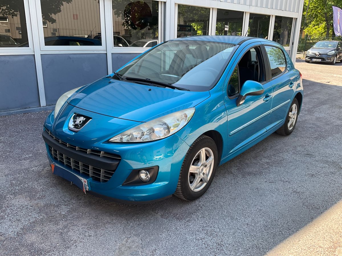 Peugeot 207 2011