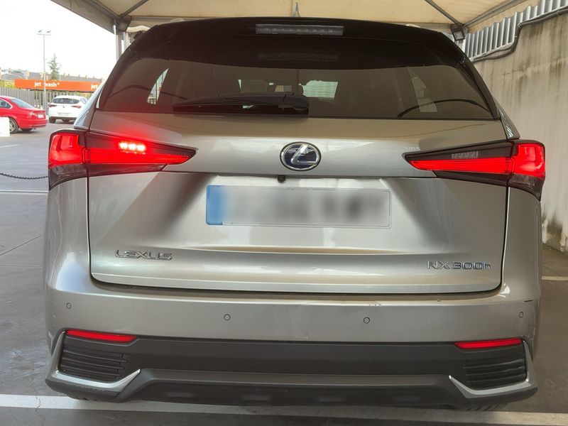 Lexus NX-Serie NX 300h E-Four Executive Line — zdjęcie 5