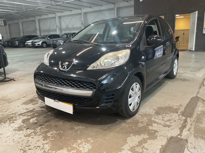 Peugeot 107 1.0 Filou