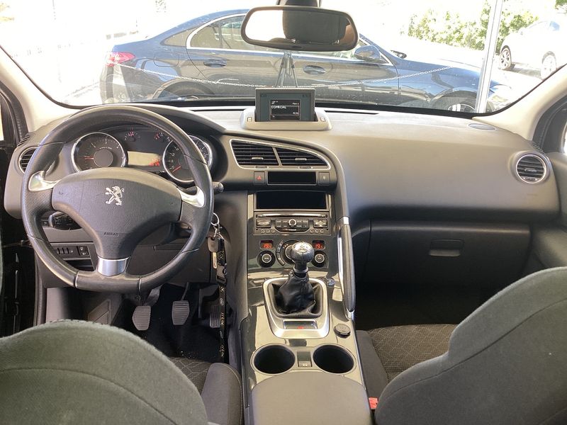Peugeot 3008 1.6 HDi Style — zdjęcie 12