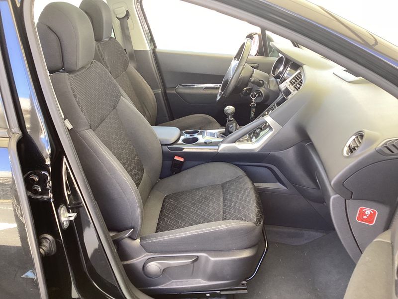Peugeot 3008 1.6 HDi Style — zdjęcie 11