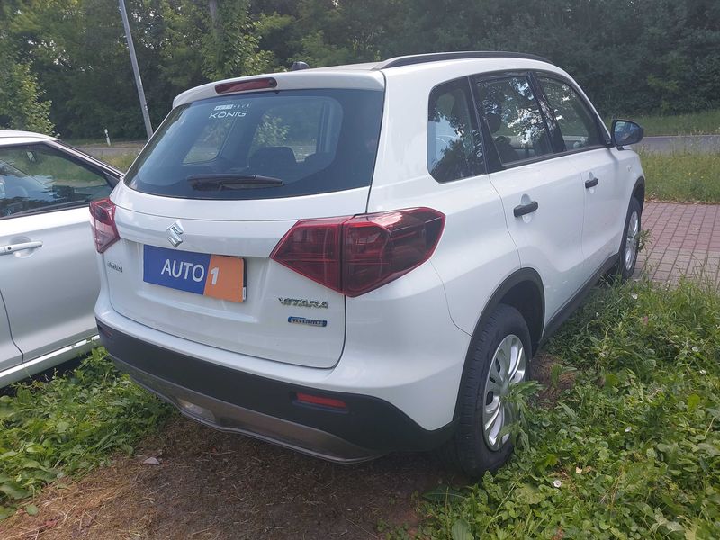 Suzuki Vitara 1.4 BoosterJet Mild-Hybrid Club 4x2 — zdjęcie 5