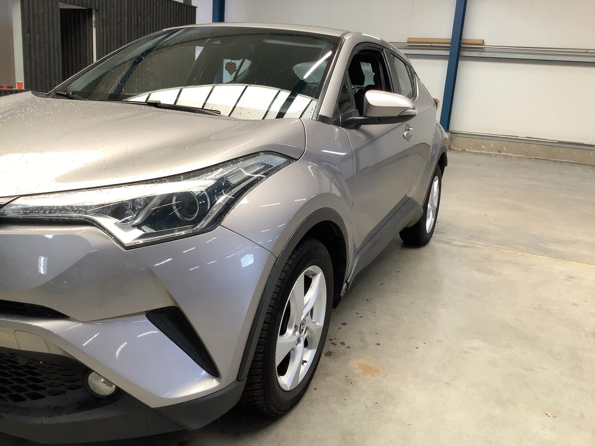 Toyota C-HR d'occasion