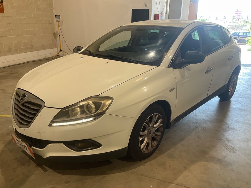 Lancia Delta 1.6 JTD Gold